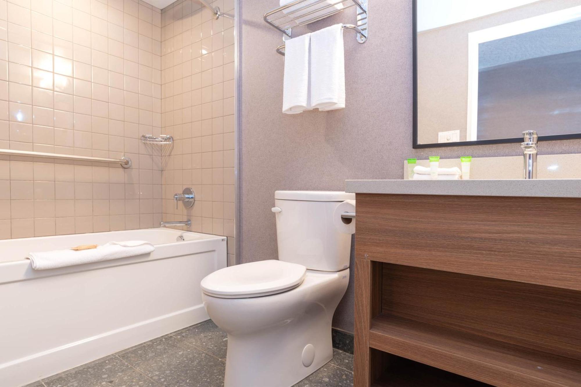 Sandman Hotel Вікторія Екстер'єр фото